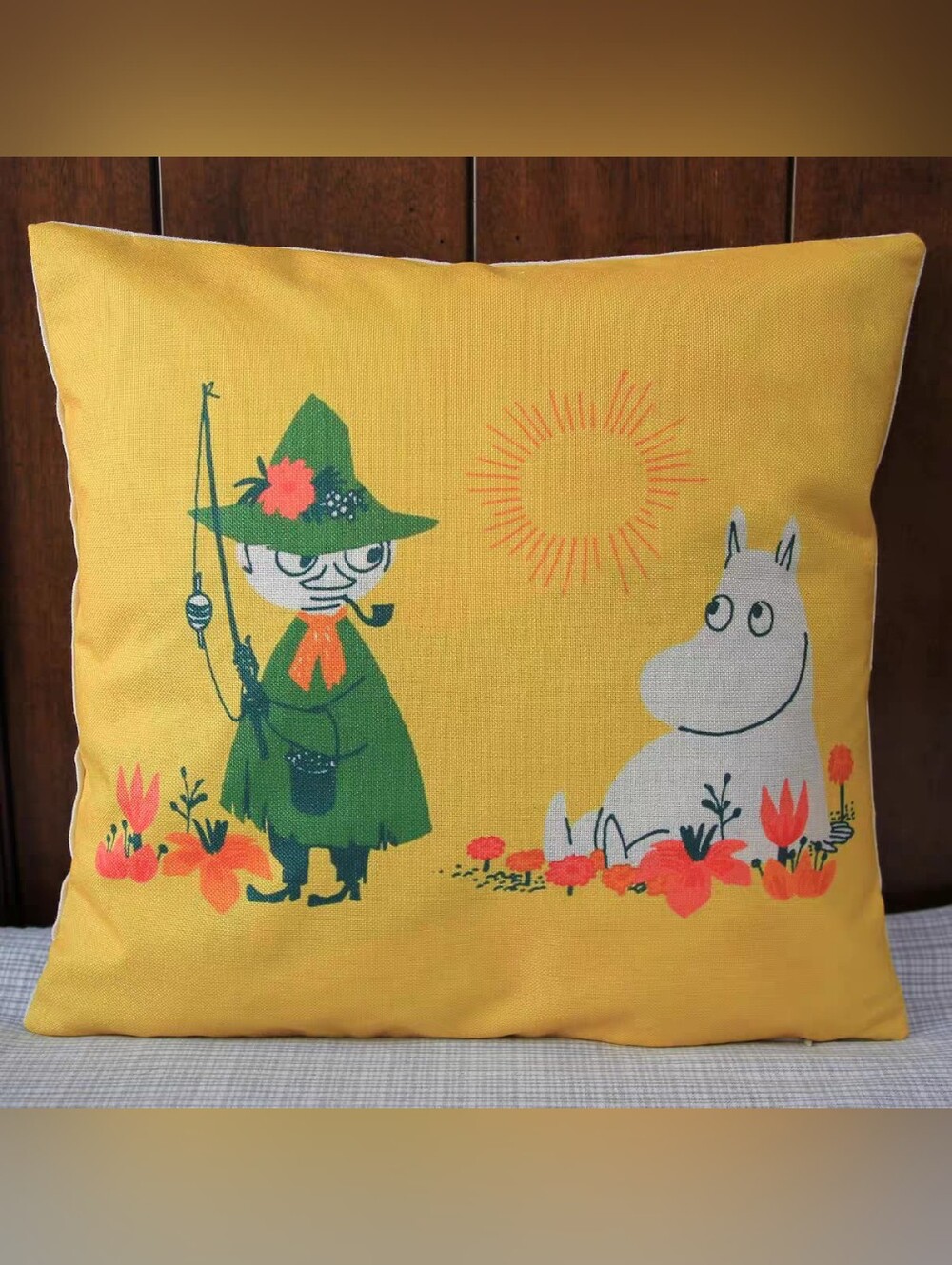 New Moomin Cushion Cover 45x45cm Linen Blend New NWOT Moomintroll